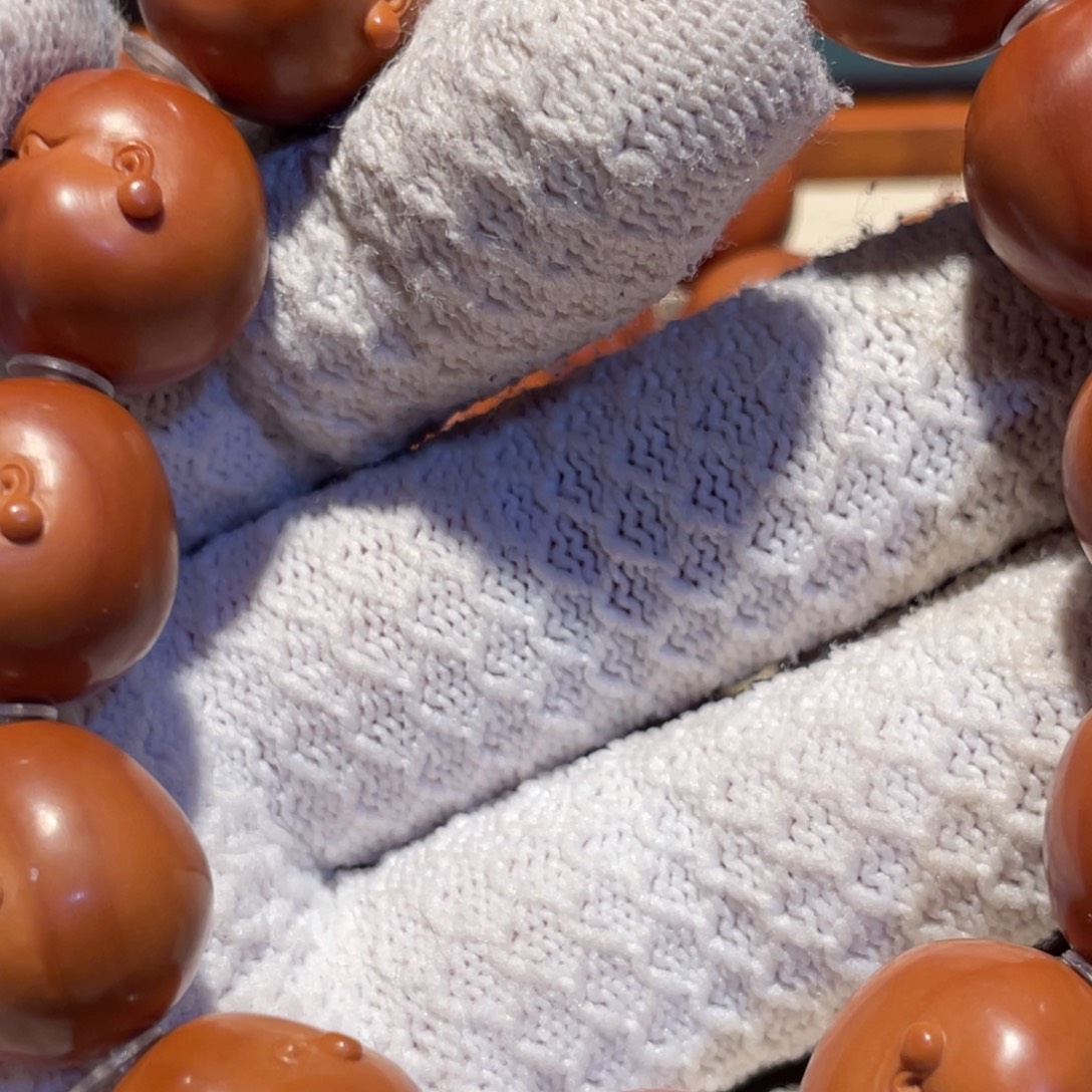 哈****吊坠橄榄核橄榄核人生百态