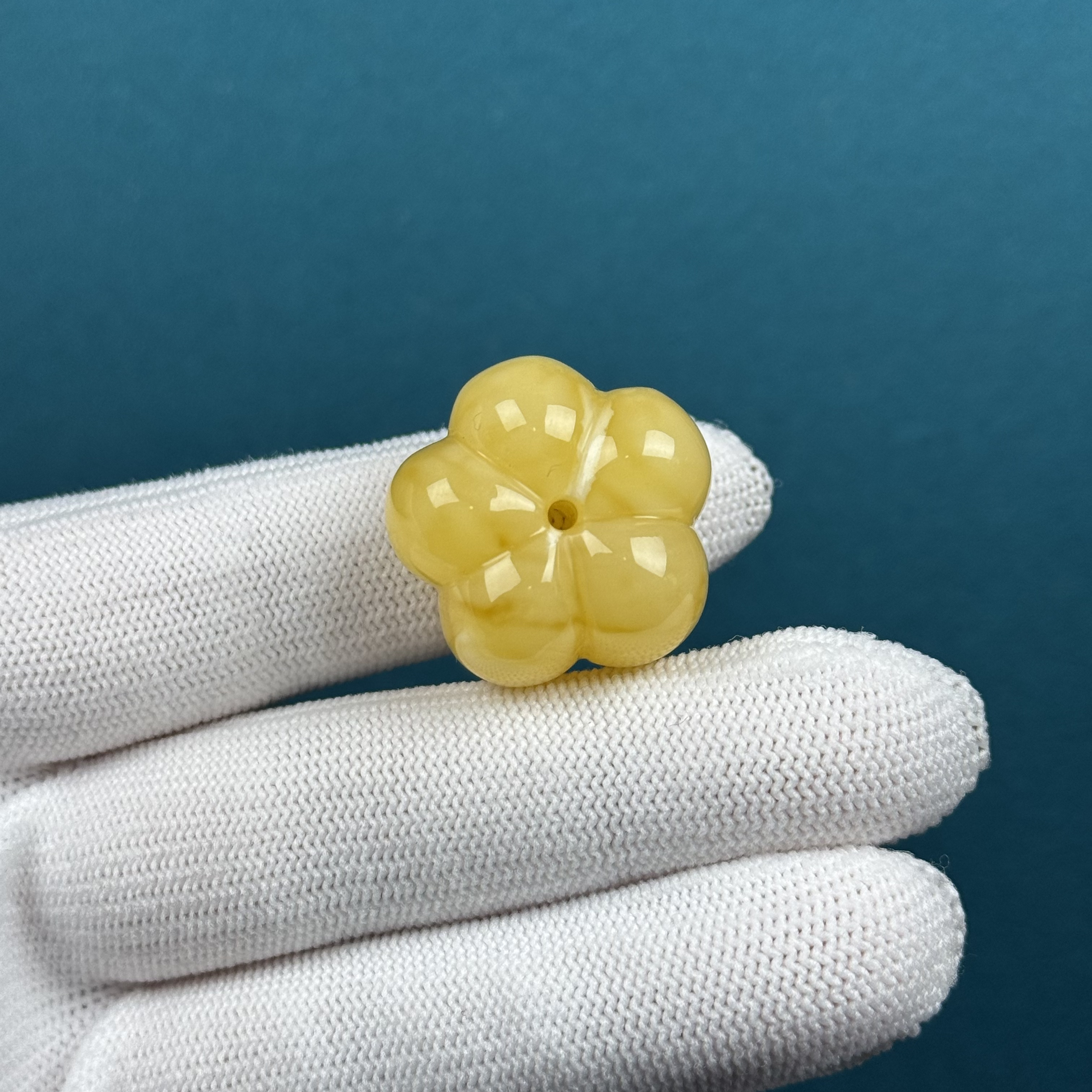 K2020天然原矿蜜蜡 浓蜡五瓣花 23.6*16.5mm支持复检假一罚十