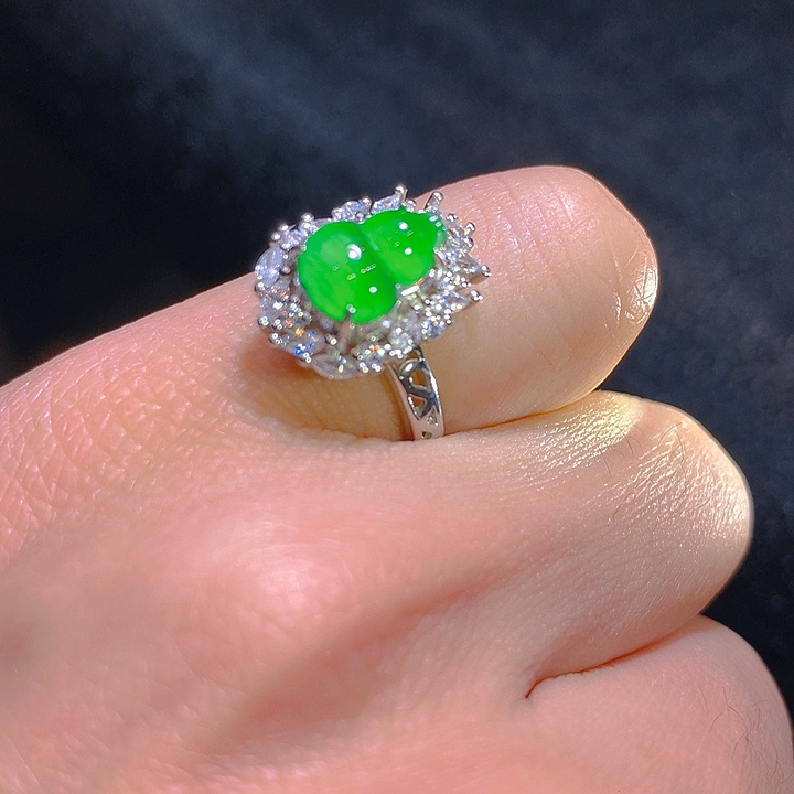 【闪购商品】翡翠颈饰银S925镶嵌翡翠翡翠