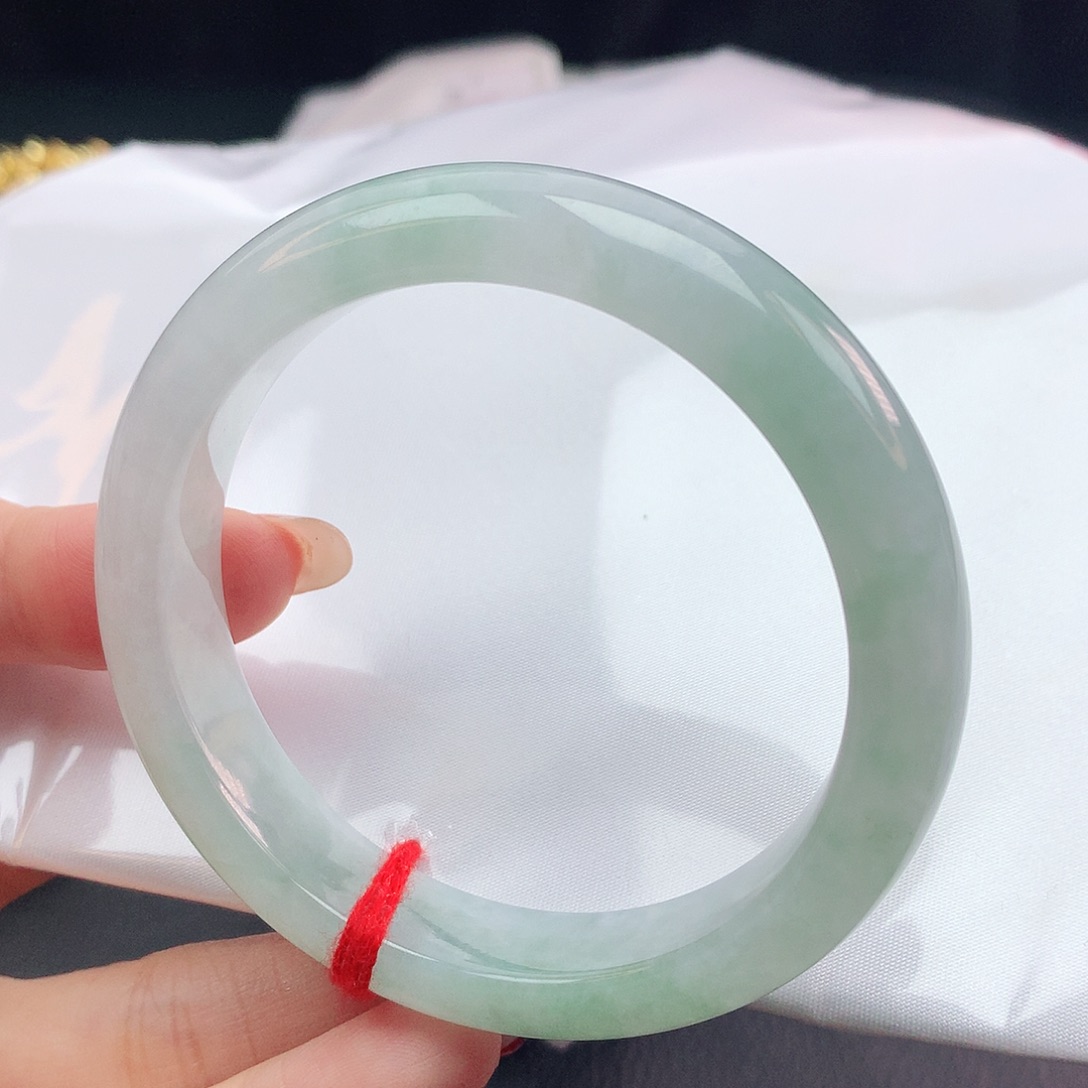 翡翠手镯未镶嵌56圈口100133