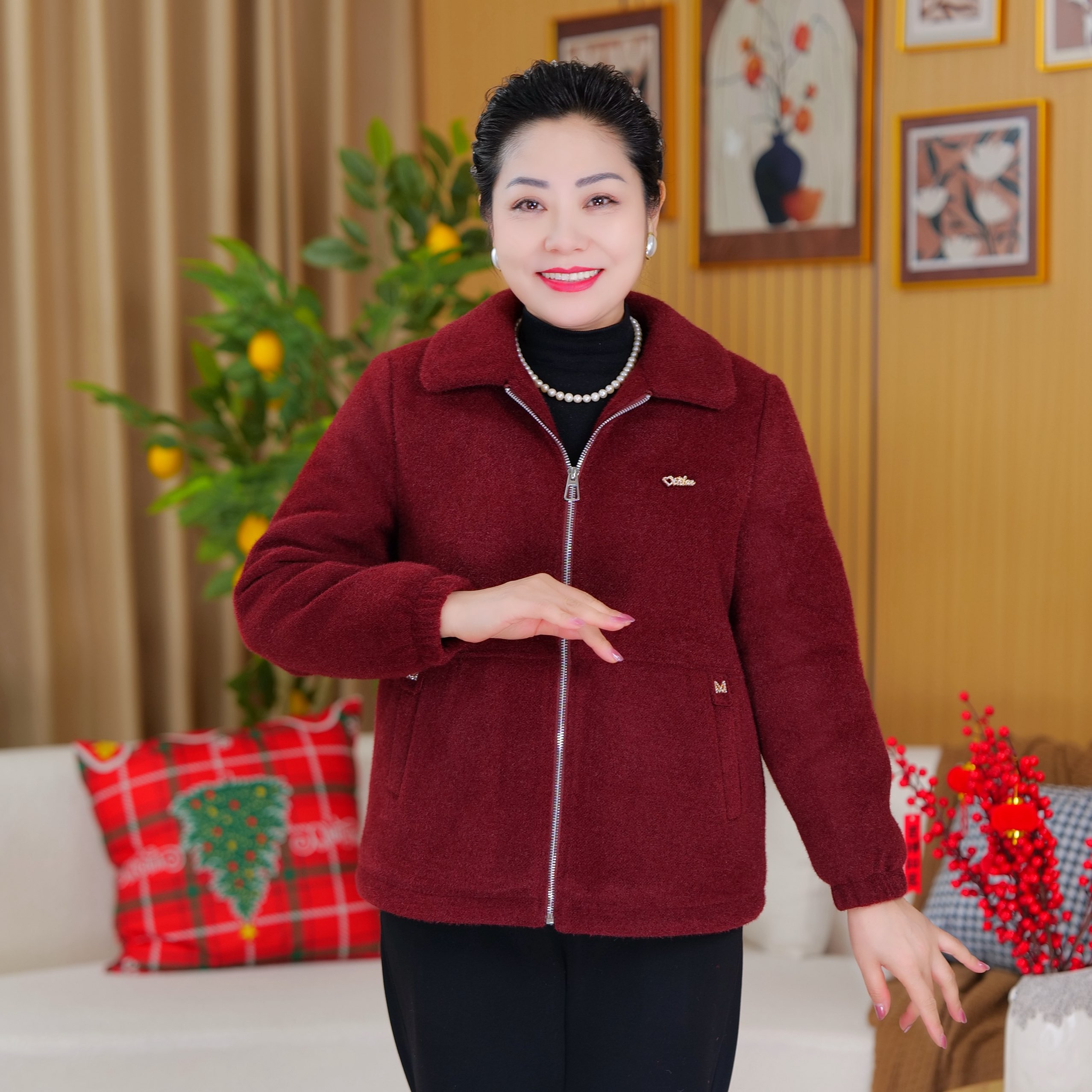 秋冬女装短外套长袖老年人冬季时尚直下摆女纯色翻领气质妈妈装