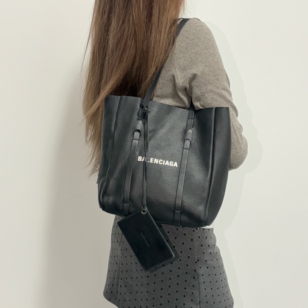 95新 Balenciaga/巴黎世家 黑色购物袋单肩包jx