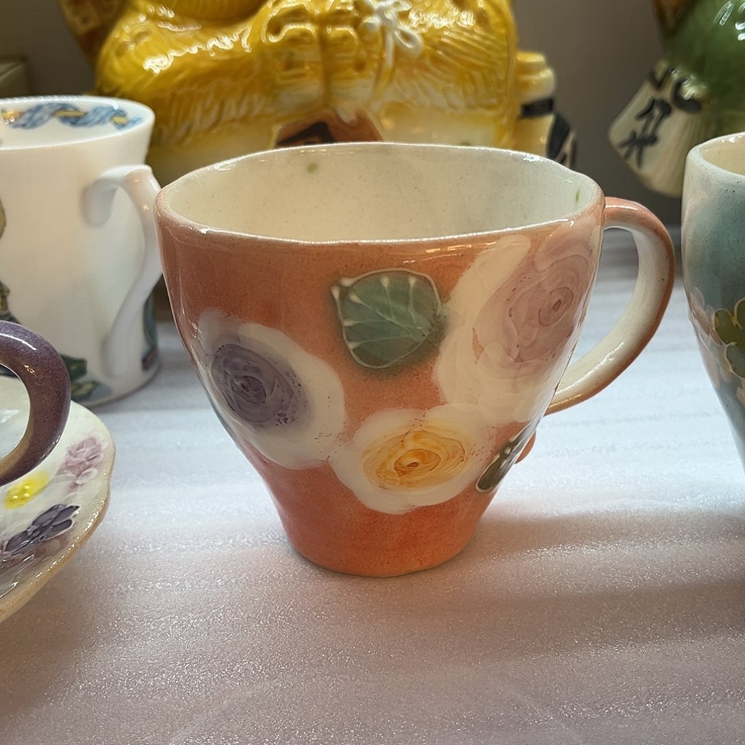 盖碗在一起就是要幸福快乐哦