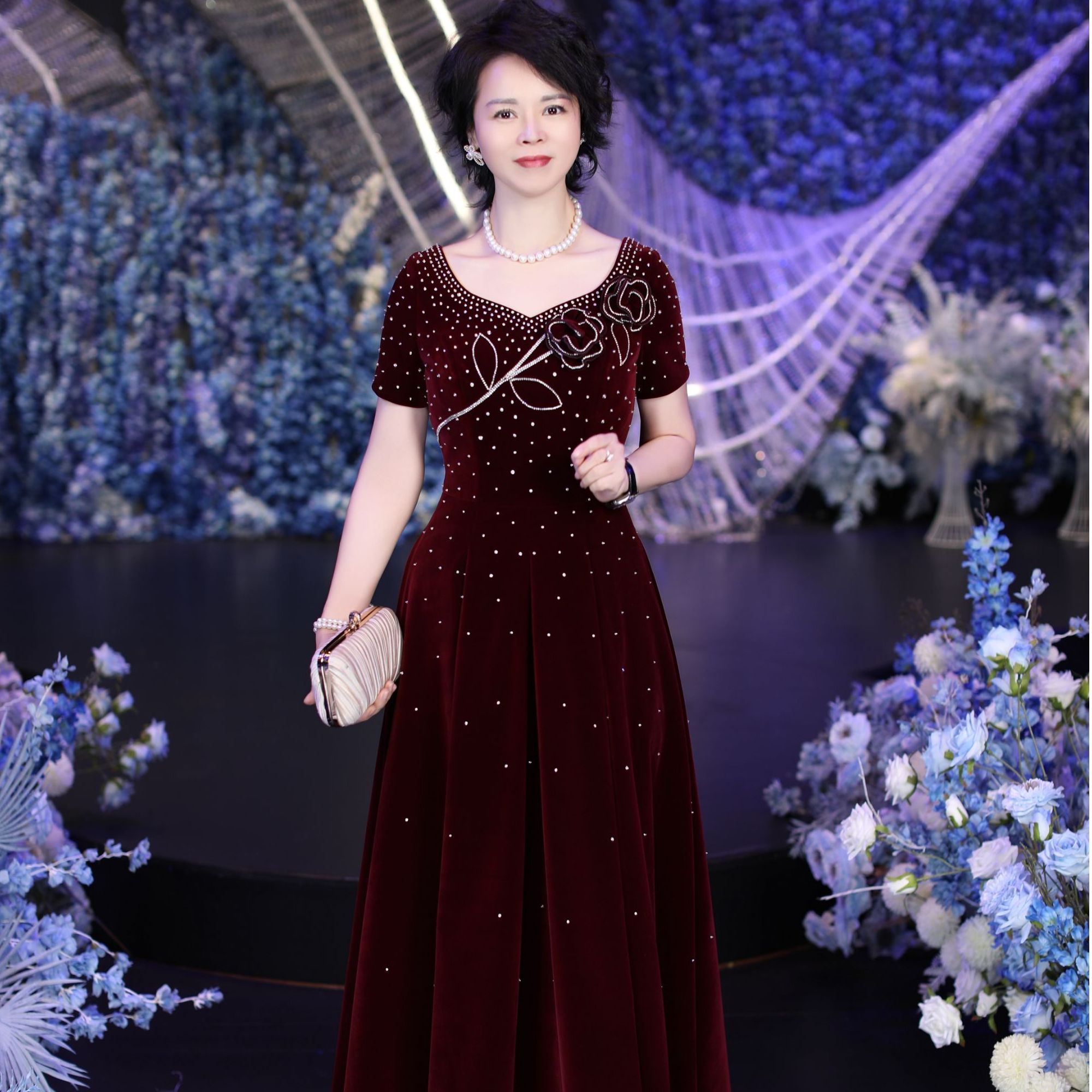BOFEINA/帛妃娜高定礼服修身A摆长款时尚气质高贵奢华婚庆礼服