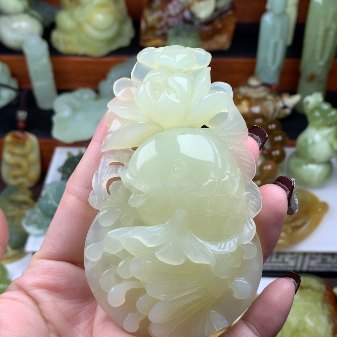 岫玉手把件未镶嵌