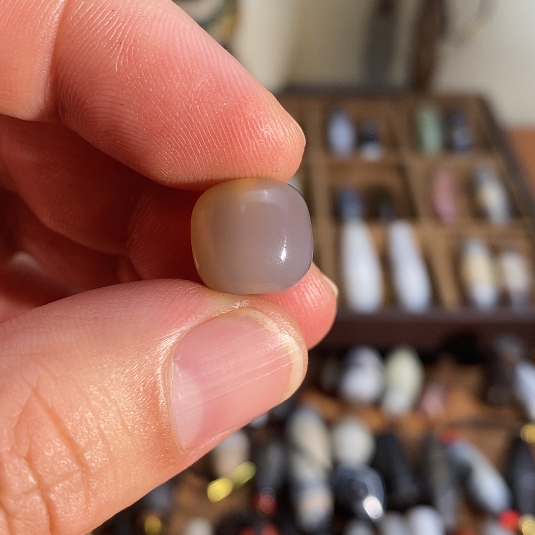 玛瑙/玉髓颈饰合金