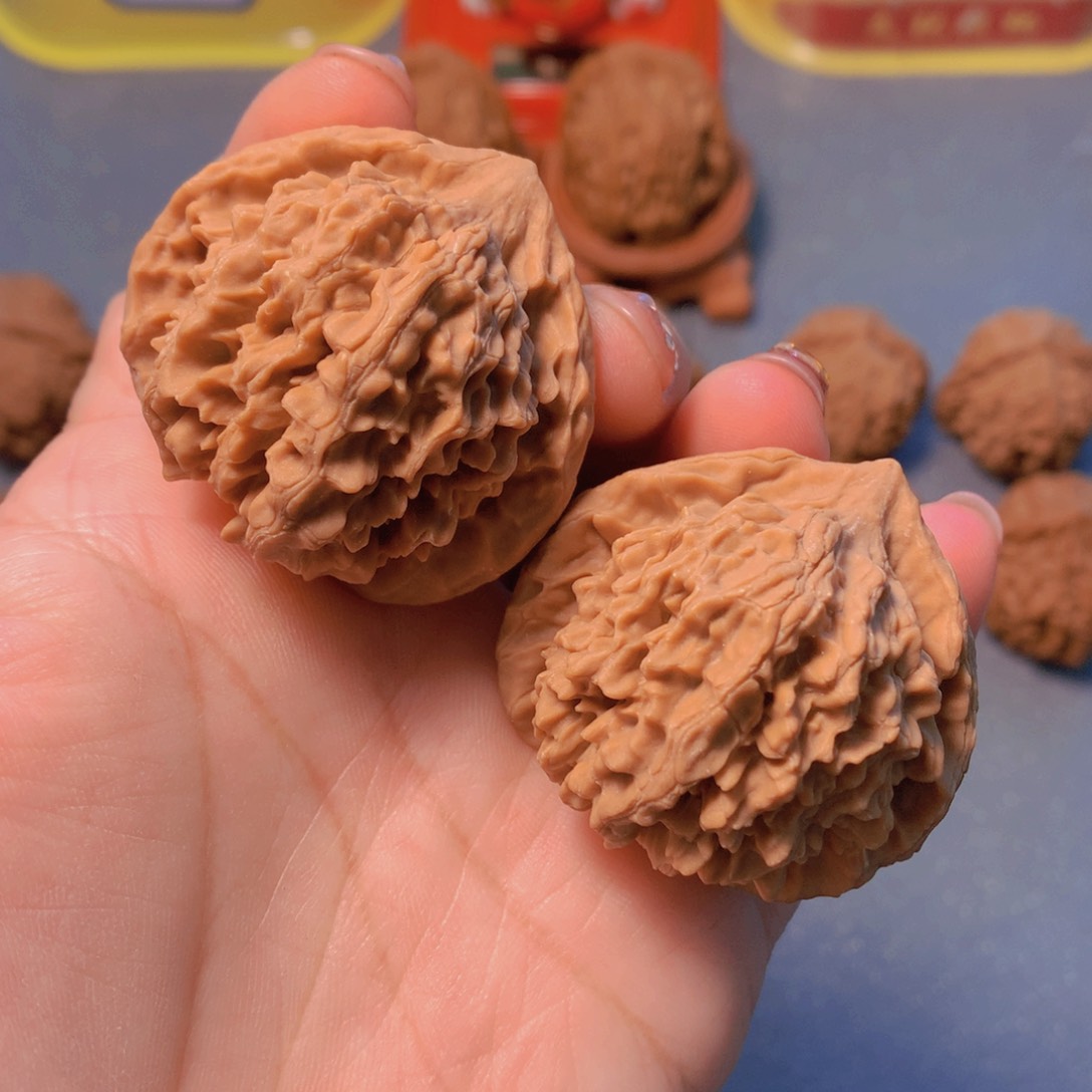 文玩核桃吊坠皇冠43