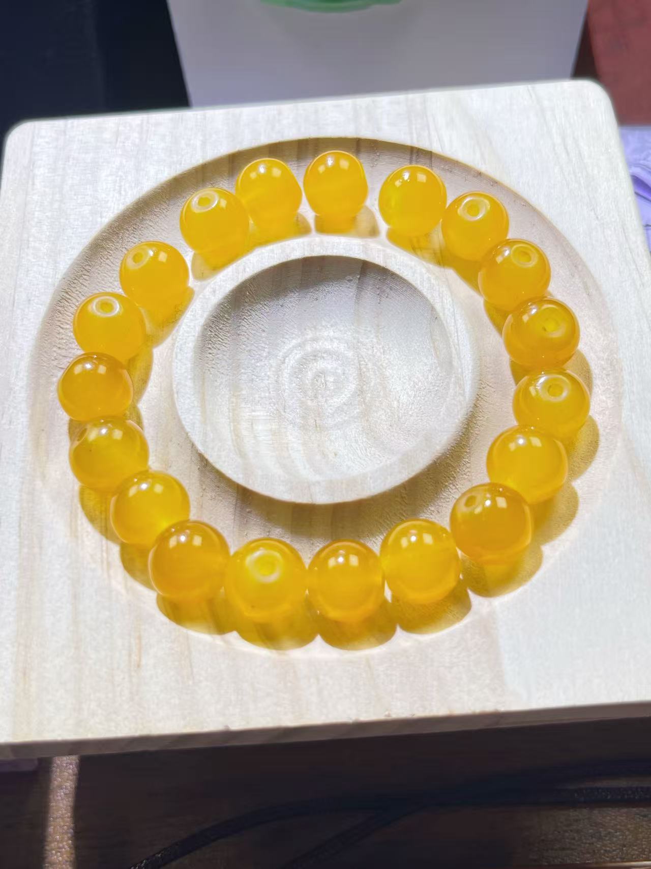 正品卡8MM缅A矿口冰种鸡油黄珠串盆景石多样性发一盆景石