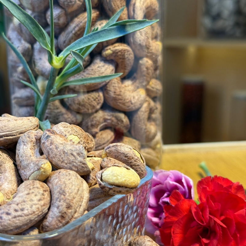 正黔甄选紫衣精品特大颗高品质腰果