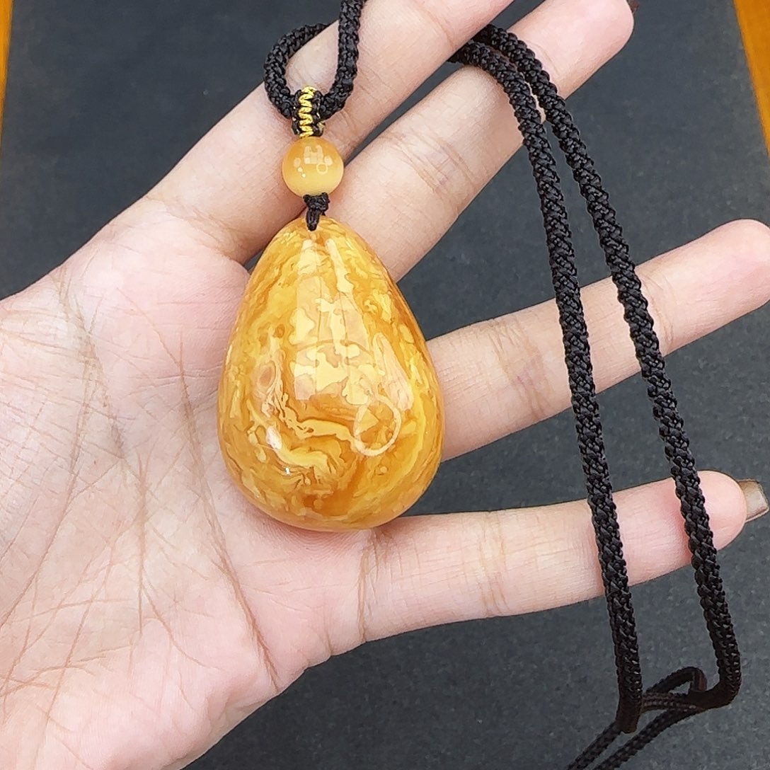 琥珀颈饰未镶嵌吊坠