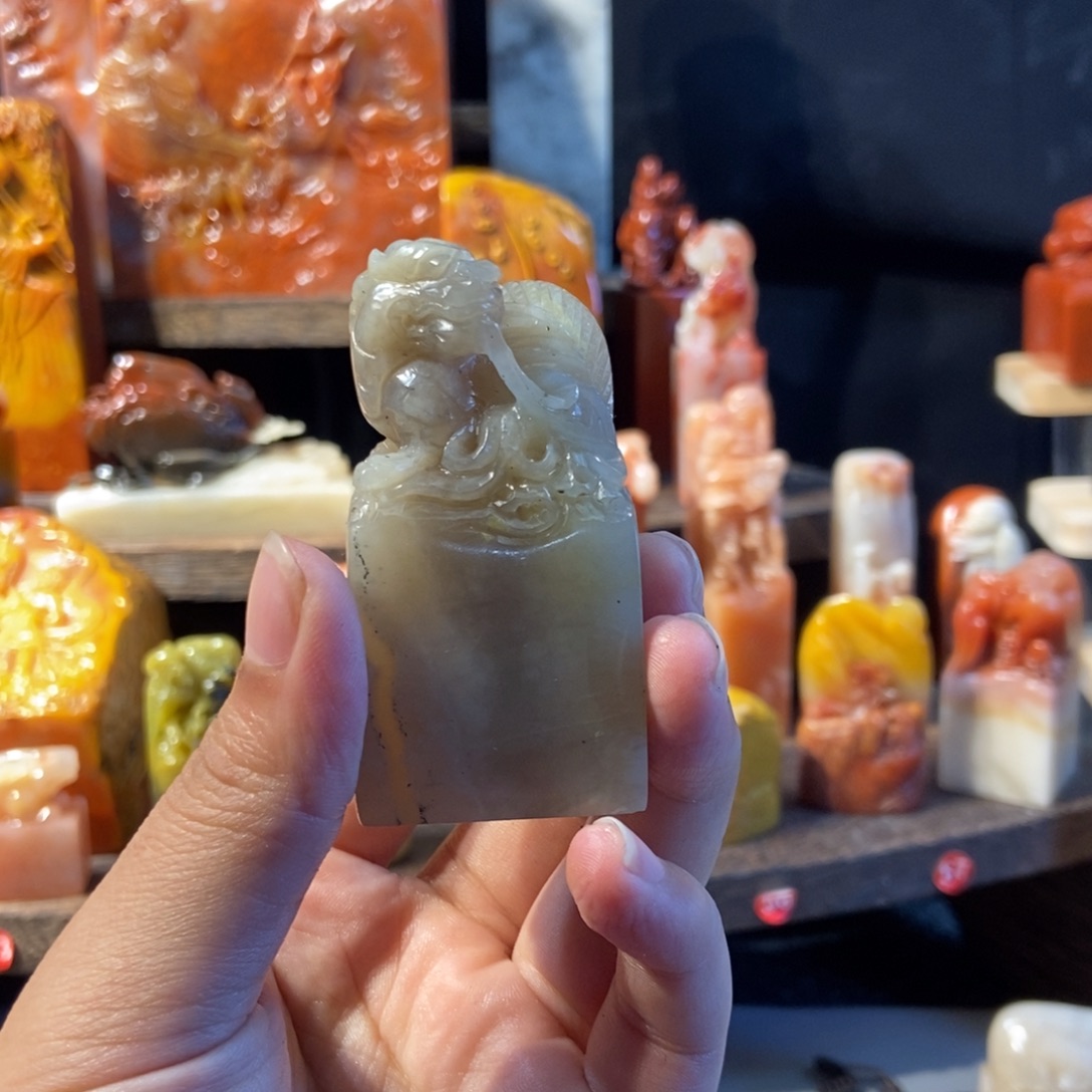 静***水印石寿山石兽钮印章