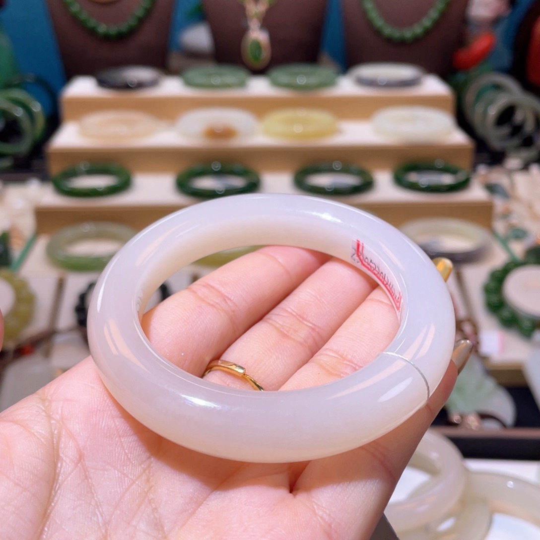 和田玉收藏级藕粉手镯55、56未镶嵌