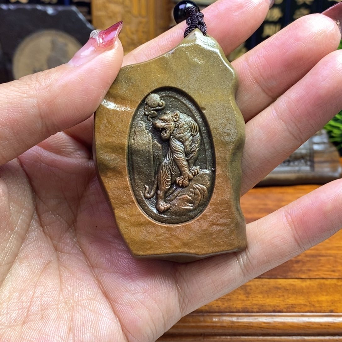 戈壁石28885488855886225856