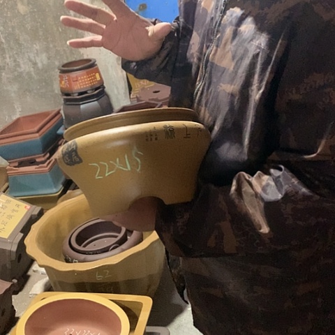 紫砂花盆手工制作