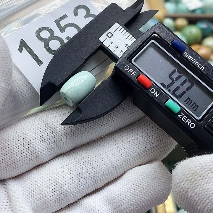 颈饰未镶嵌南红玛瑙