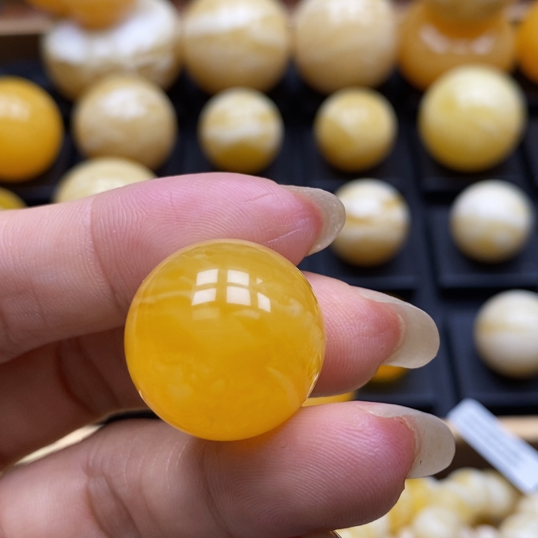 蜜蜡未镶嵌珠宝奇石x*e