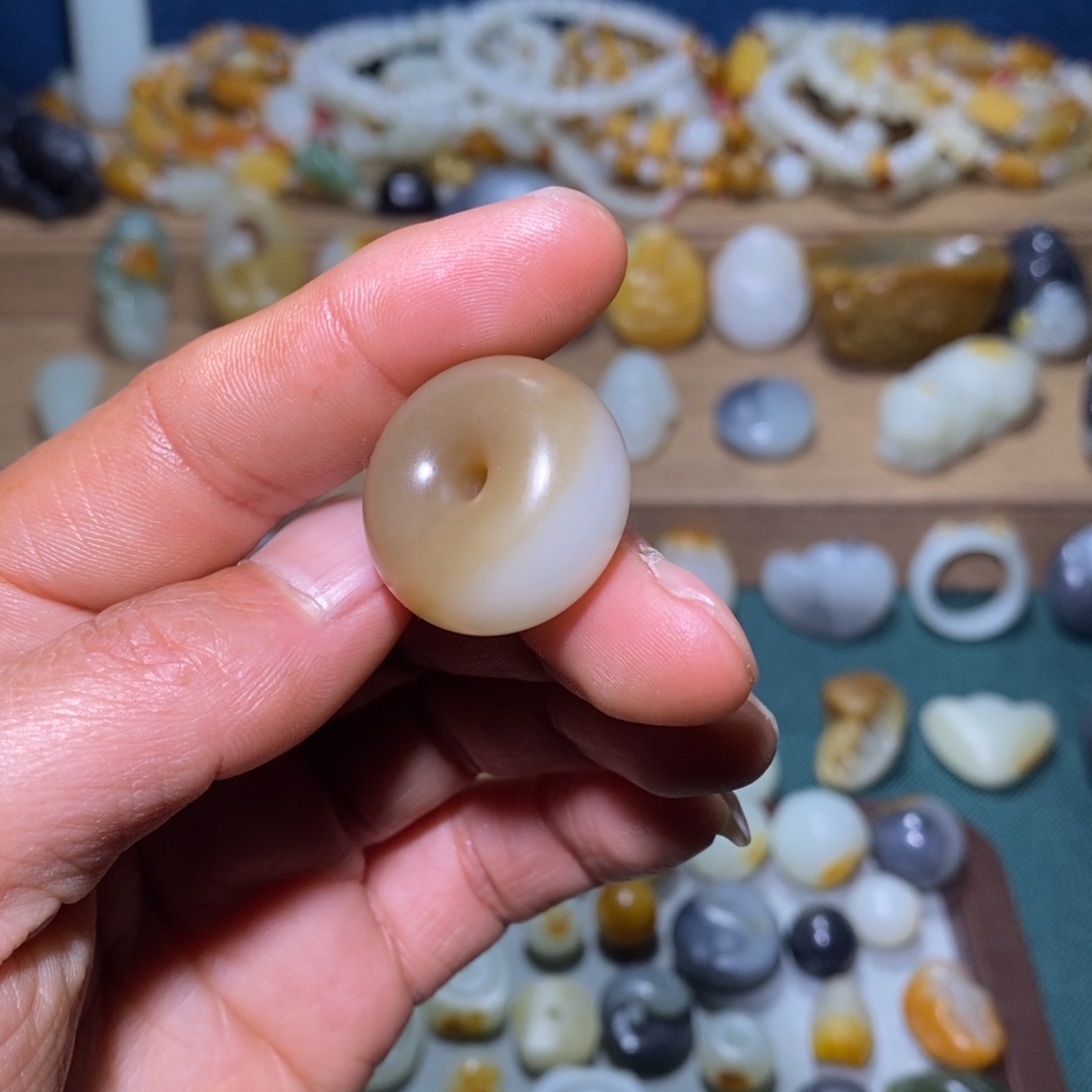 和田玉吊坠(不含链)未镶嵌