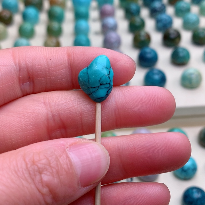 绿松石原矿未镶嵌