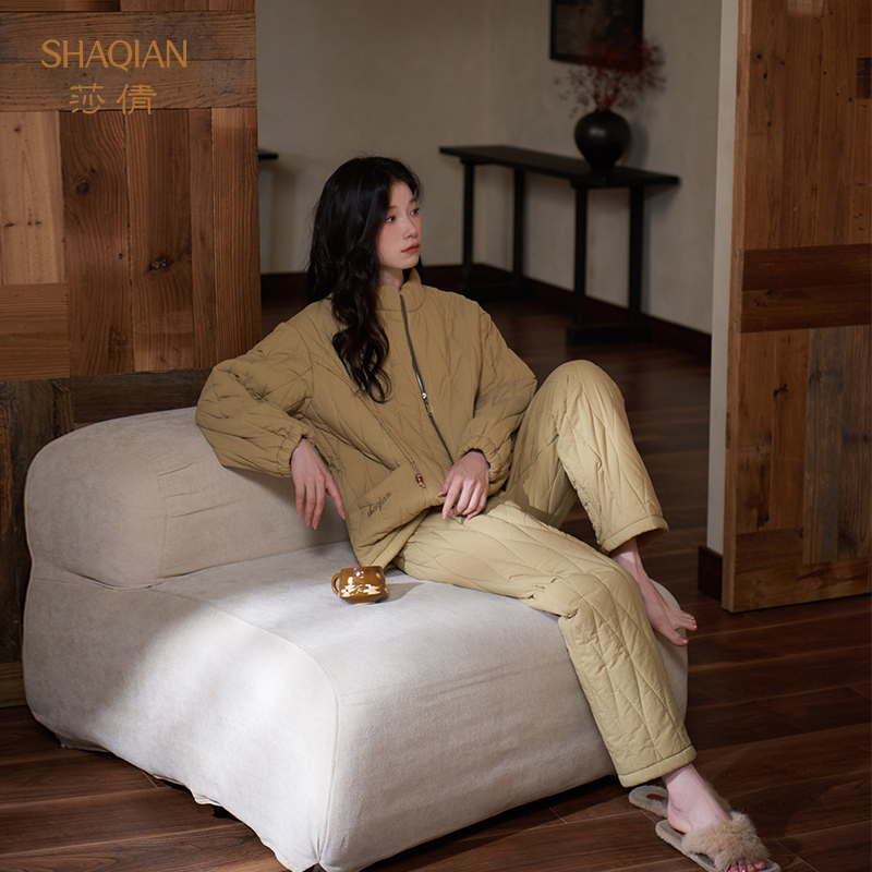 莎倩2025年三层夹棉睡衣女士新款冬季加厚加绒珊瑚绒可外穿家居服