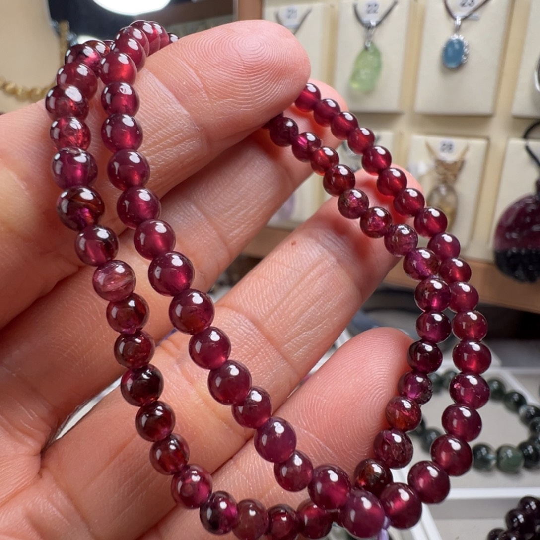 手链石榴石未镶嵌天然星光石榴石