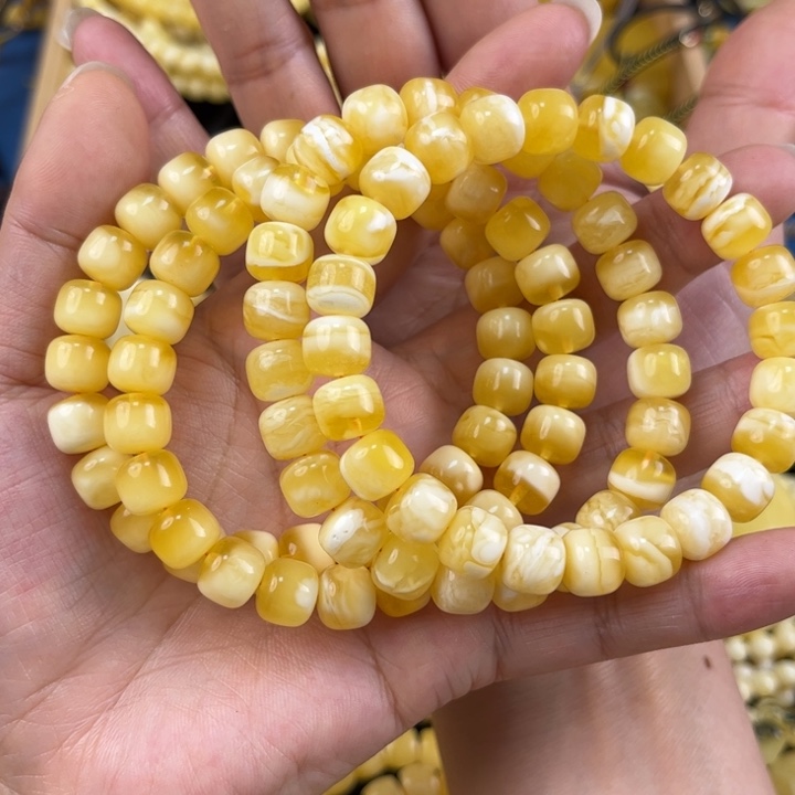 未镶嵌琥珀珠宝奇石琥珀，多样性发其一