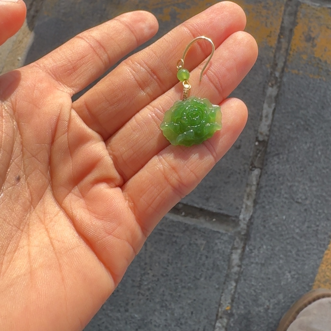 幸***鹅和田玉未镶嵌吊坠(不含链)