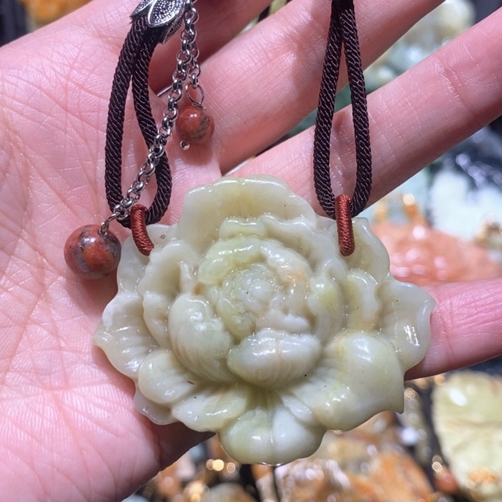 岫玉毛衣链未镶嵌