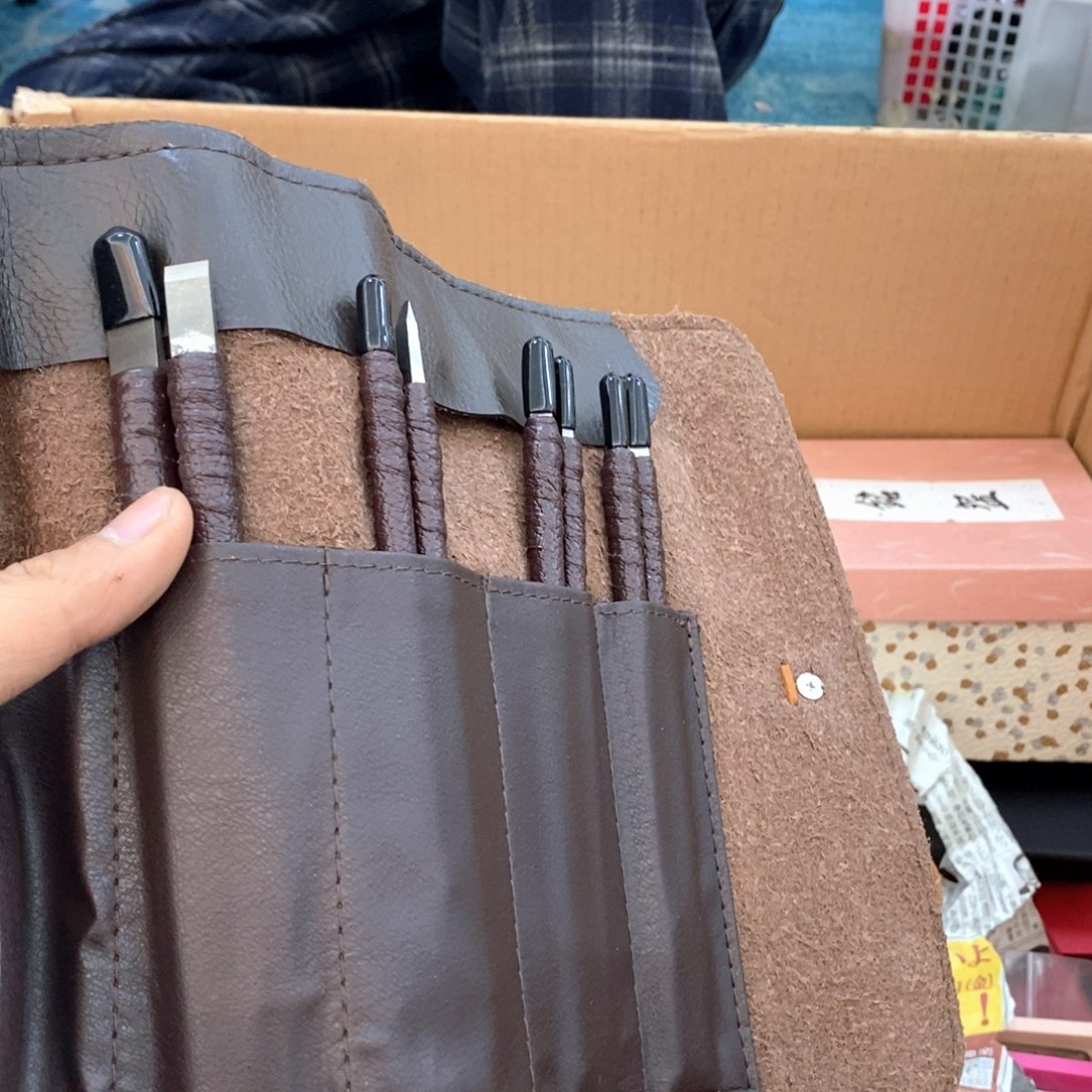 瓷片哈哈哈哈哈哈哈