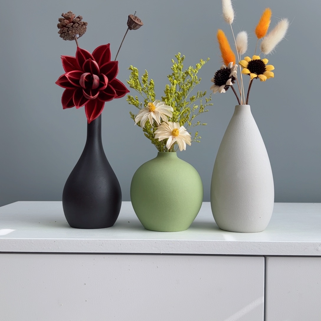 摆件陶瓷小花瓶摆件含花总高约20-30cm