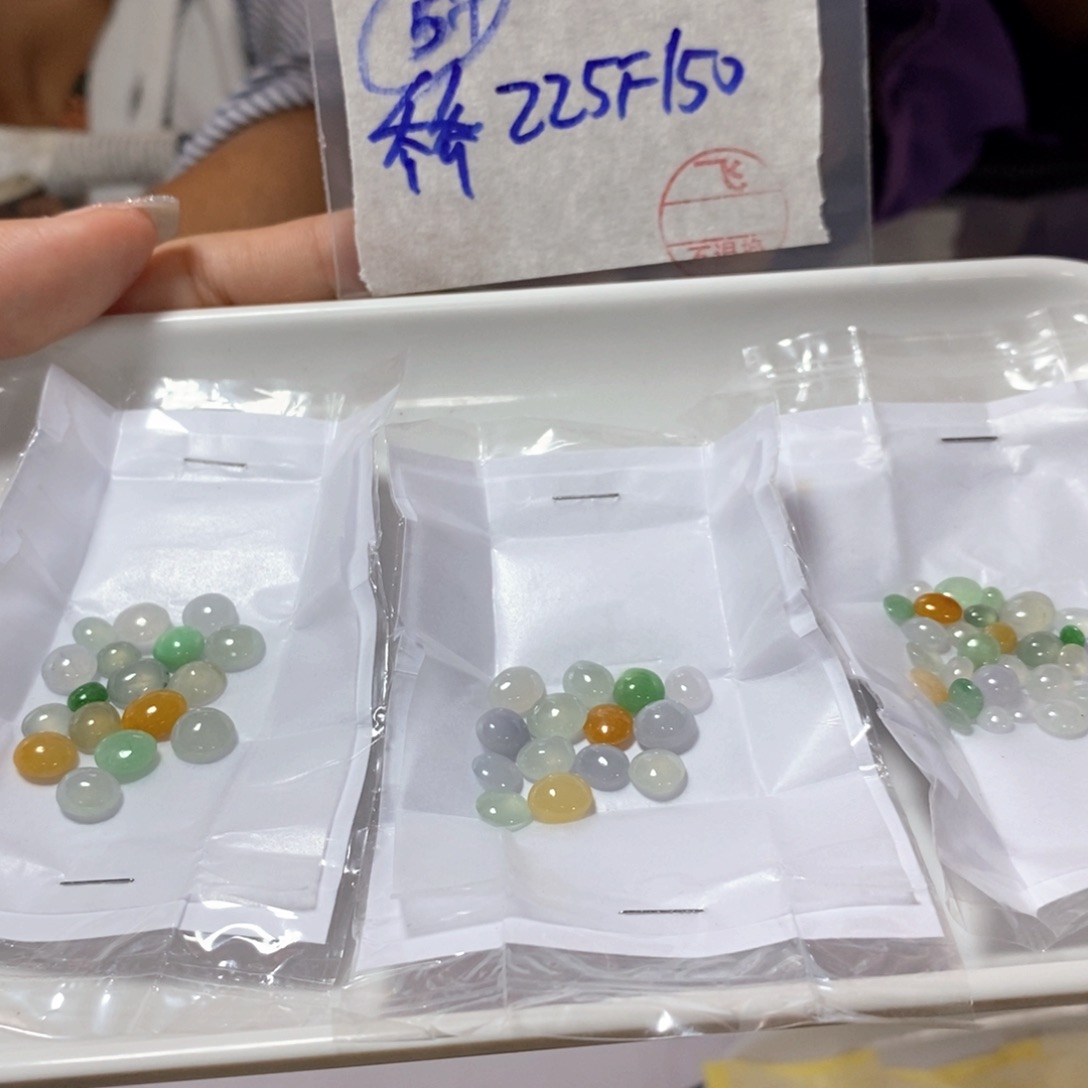 定制翡翠未镶嵌乔*