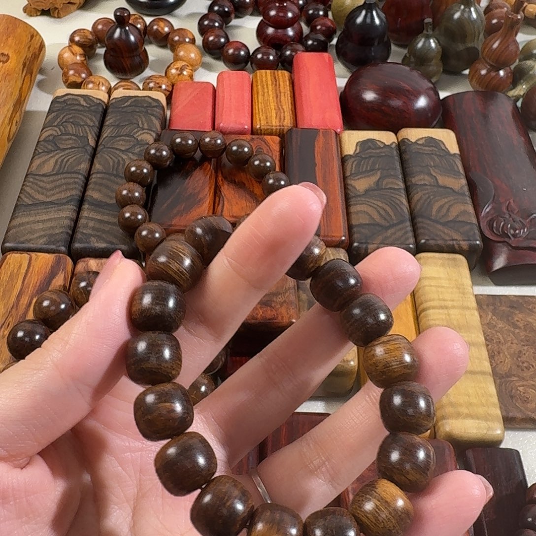 给***柔巴贡cvbbjjvvbbnjjjn