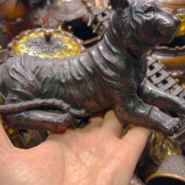 铜器摆件收收藏藏