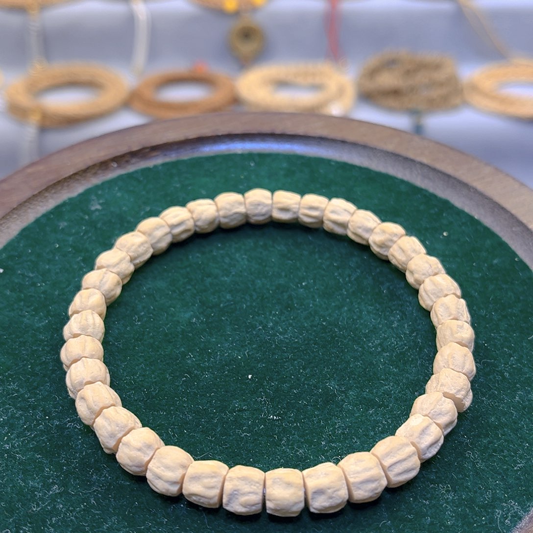 柏香籽/百香籽手串