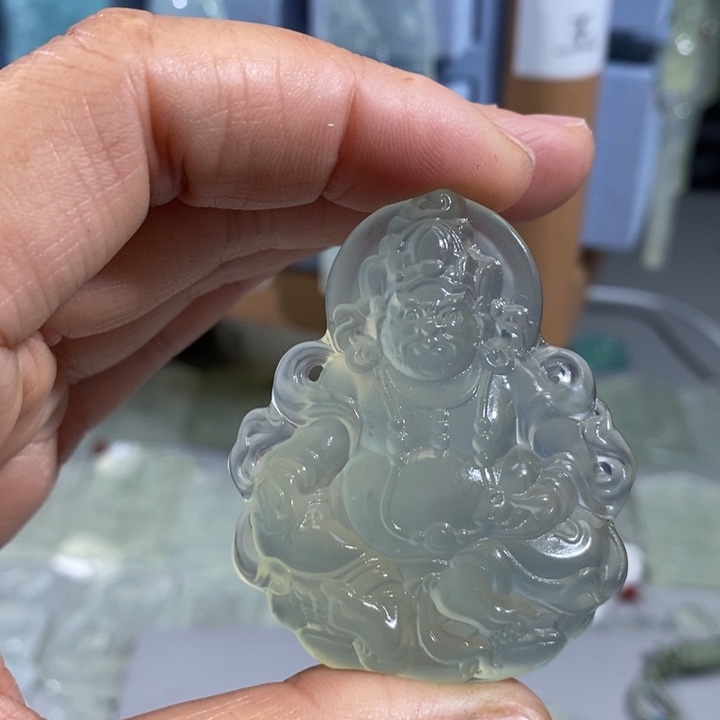 无****岫玉未镶嵌颈饰吊坠