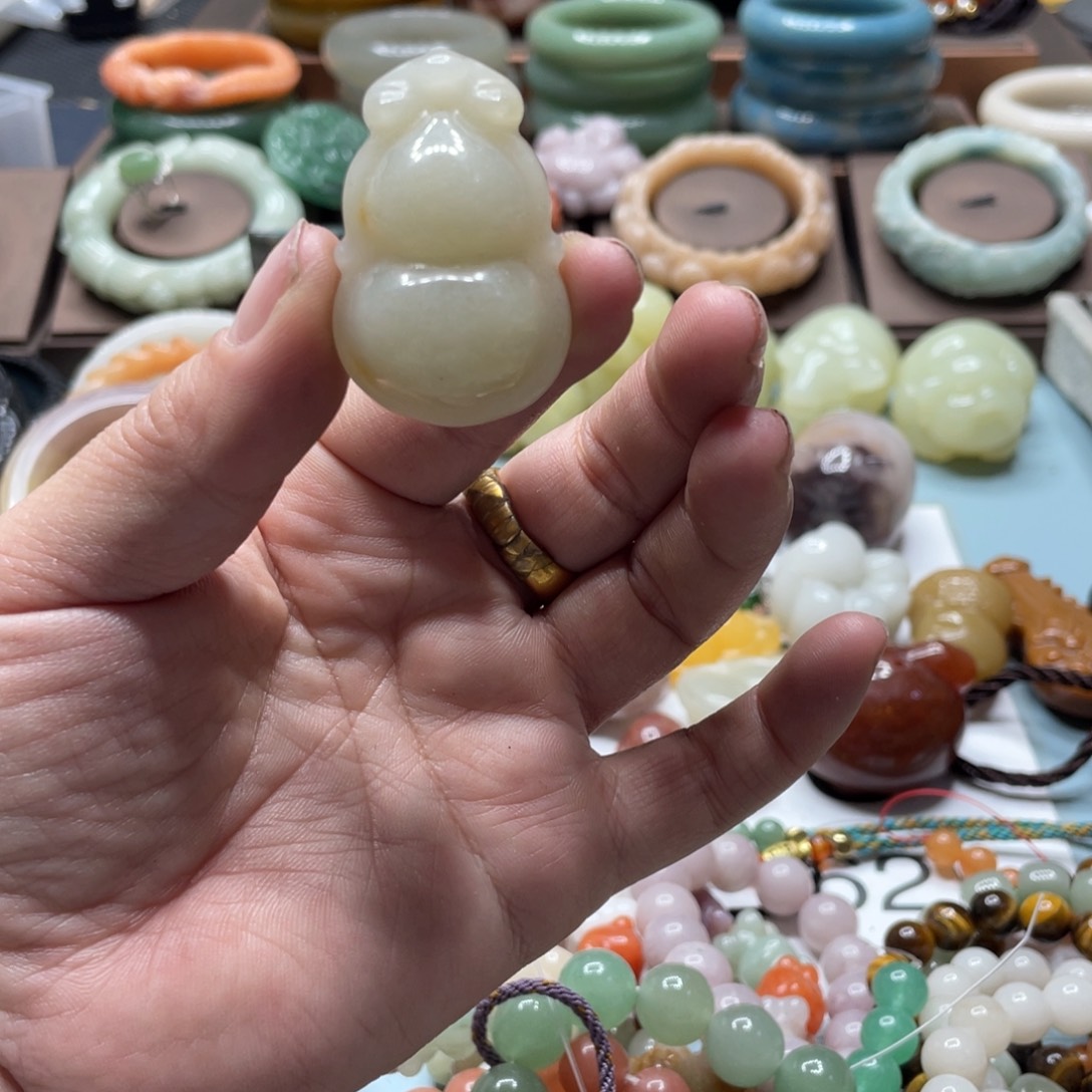 石英质玉手镯合金