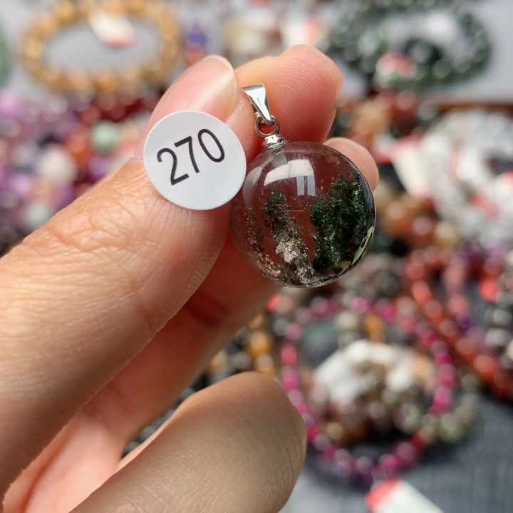 水晶吊坠(不含链)未镶嵌