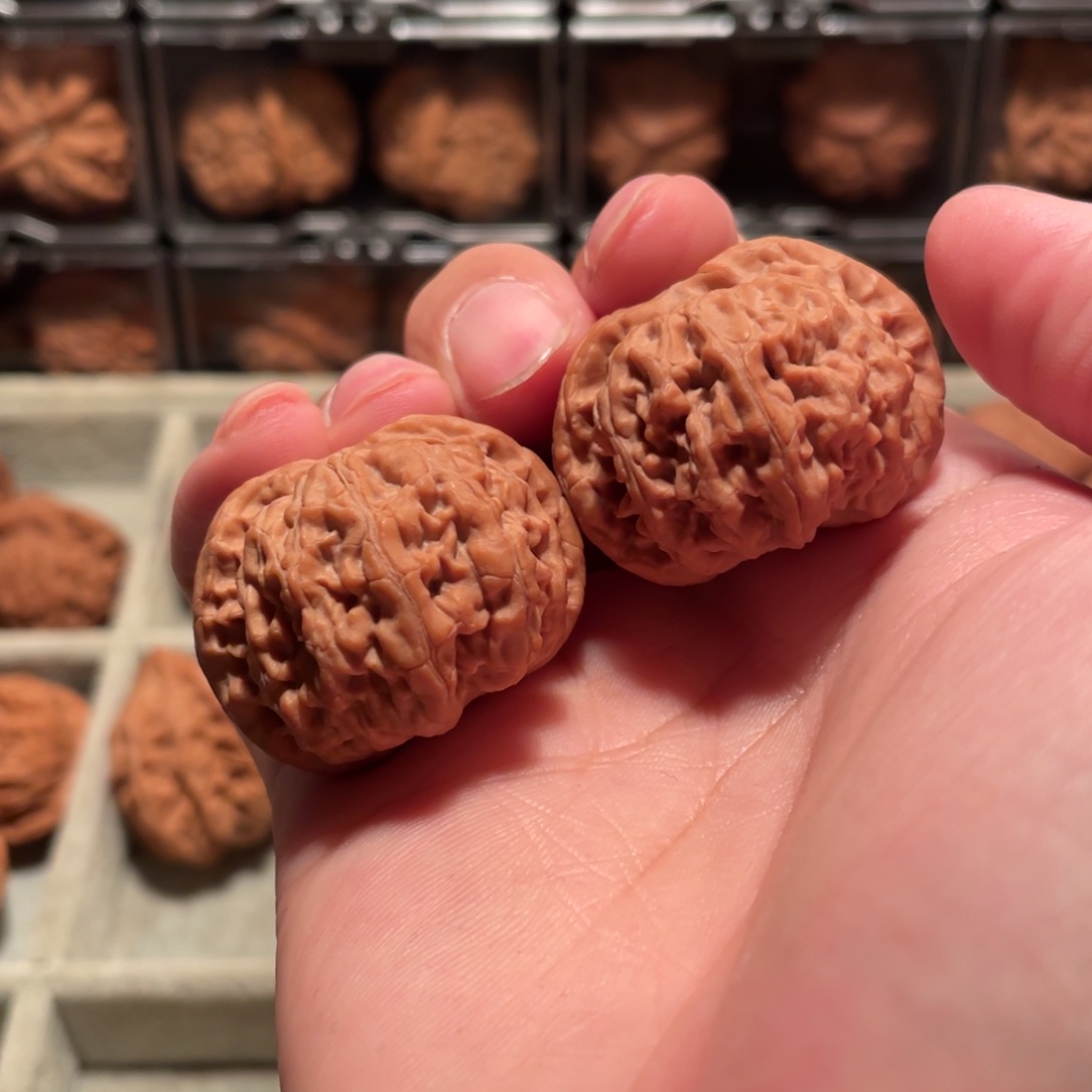 文玩核桃吊坠36第一矮