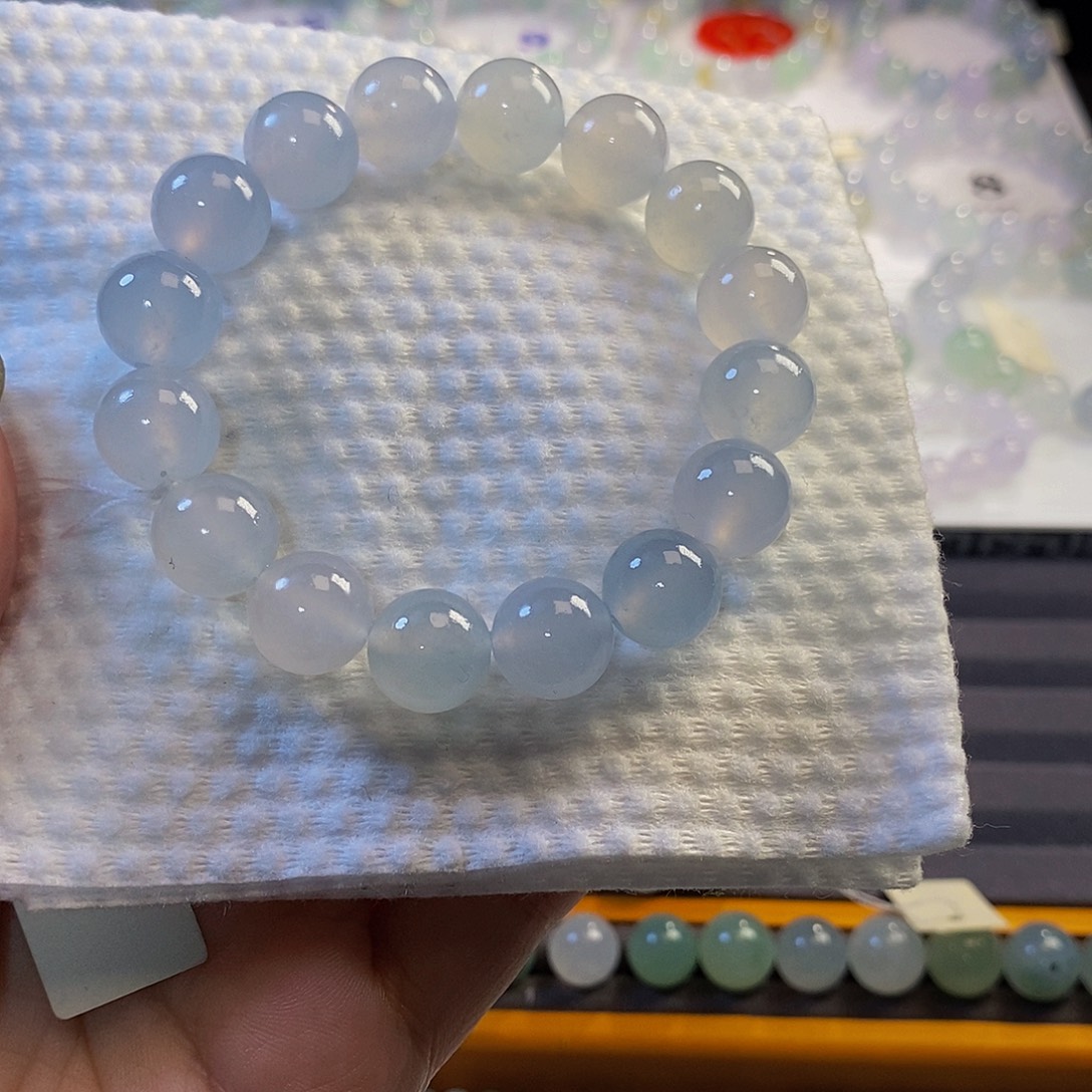 定制翡翠未镶嵌翡翠.