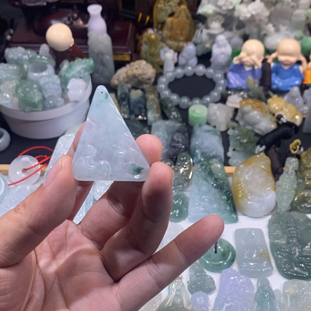 翡翠未镶嵌吊坠(不含链)悟道