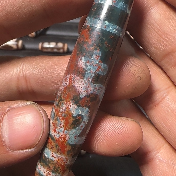 玛瑙/玉髓散珠宝瓶