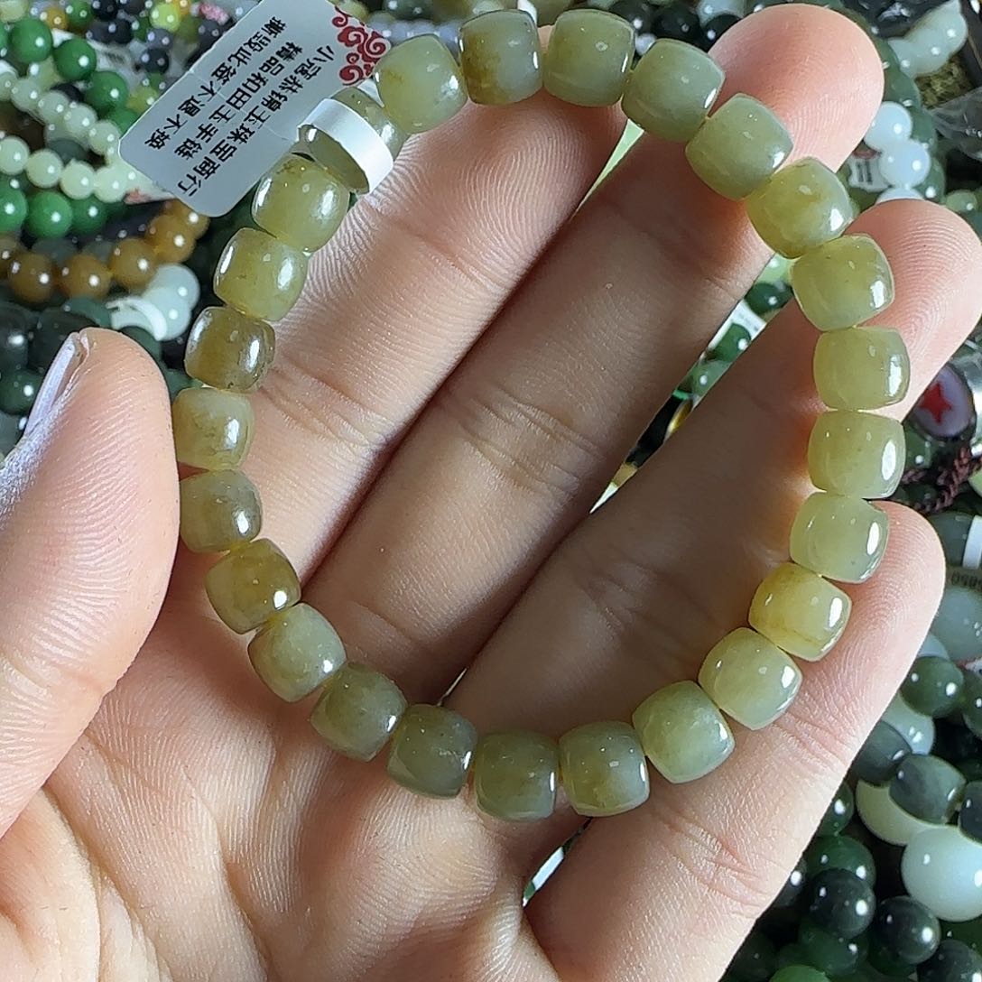 和田玉手链未镶嵌84