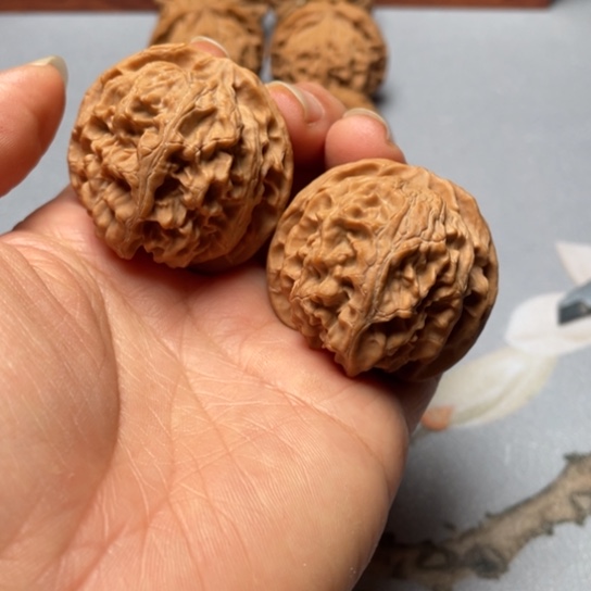 【闪购商品】把件文玩核桃苹果………