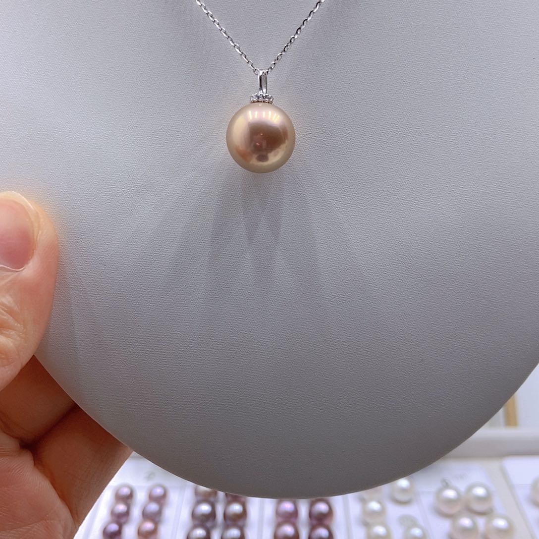 淡水珍珠银S925镶嵌吊坠(赠链)
