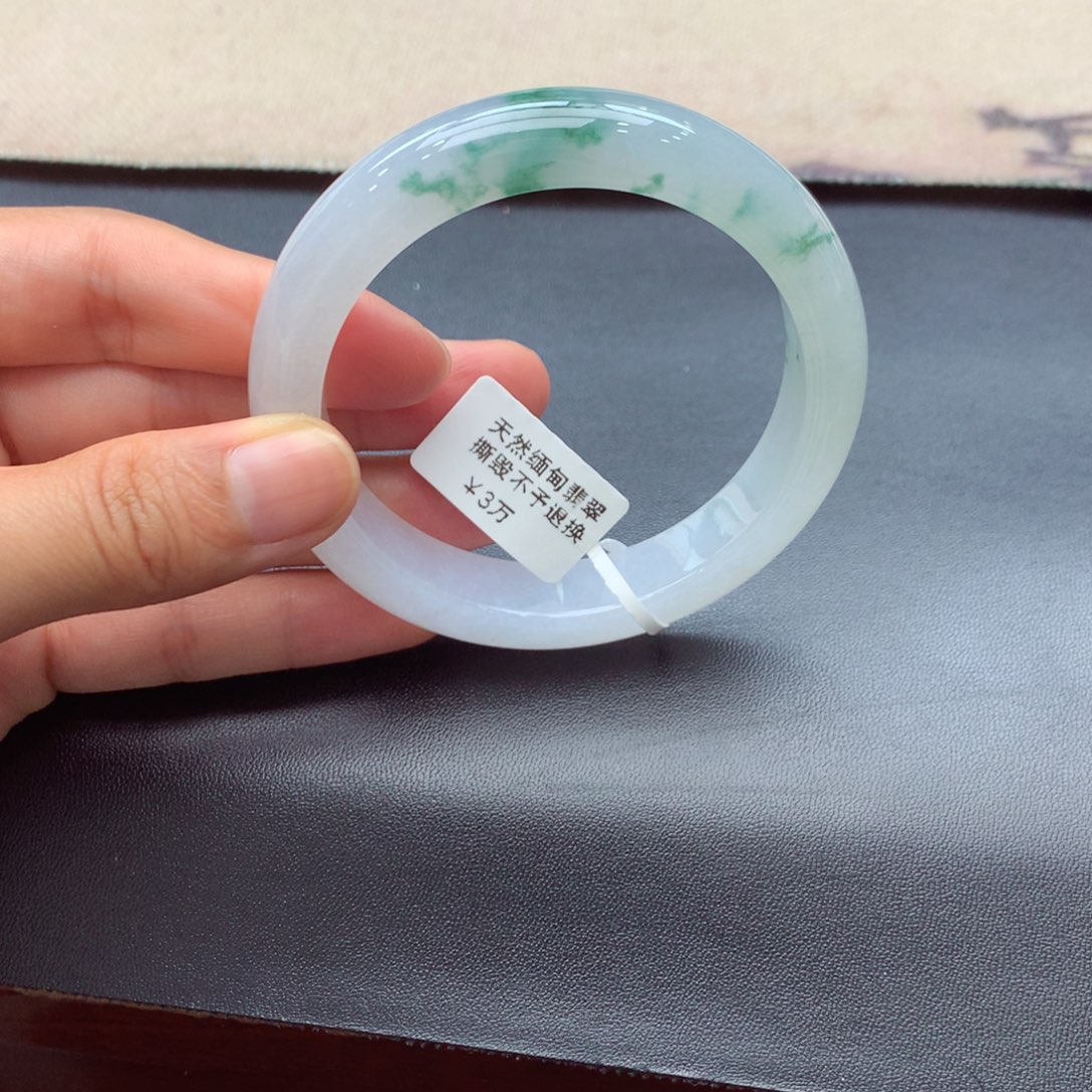 翡翠手镯未镶嵌缅甸翡翠手镯