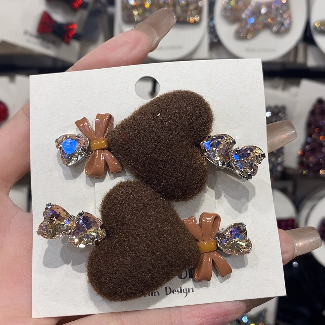 皮质铁合金鸭嘴夹