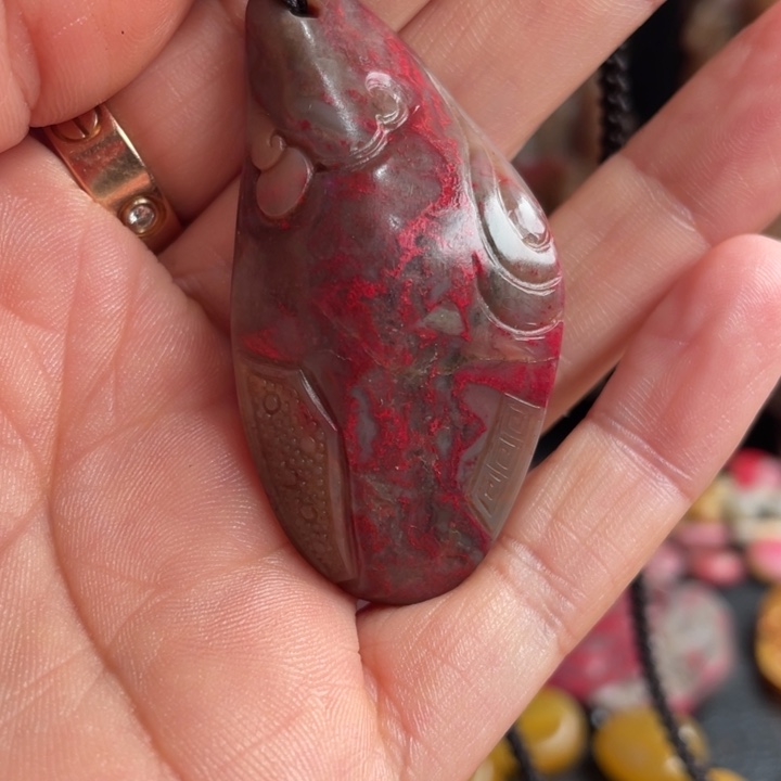 昌化鸡血石昌化鸡血石挂件