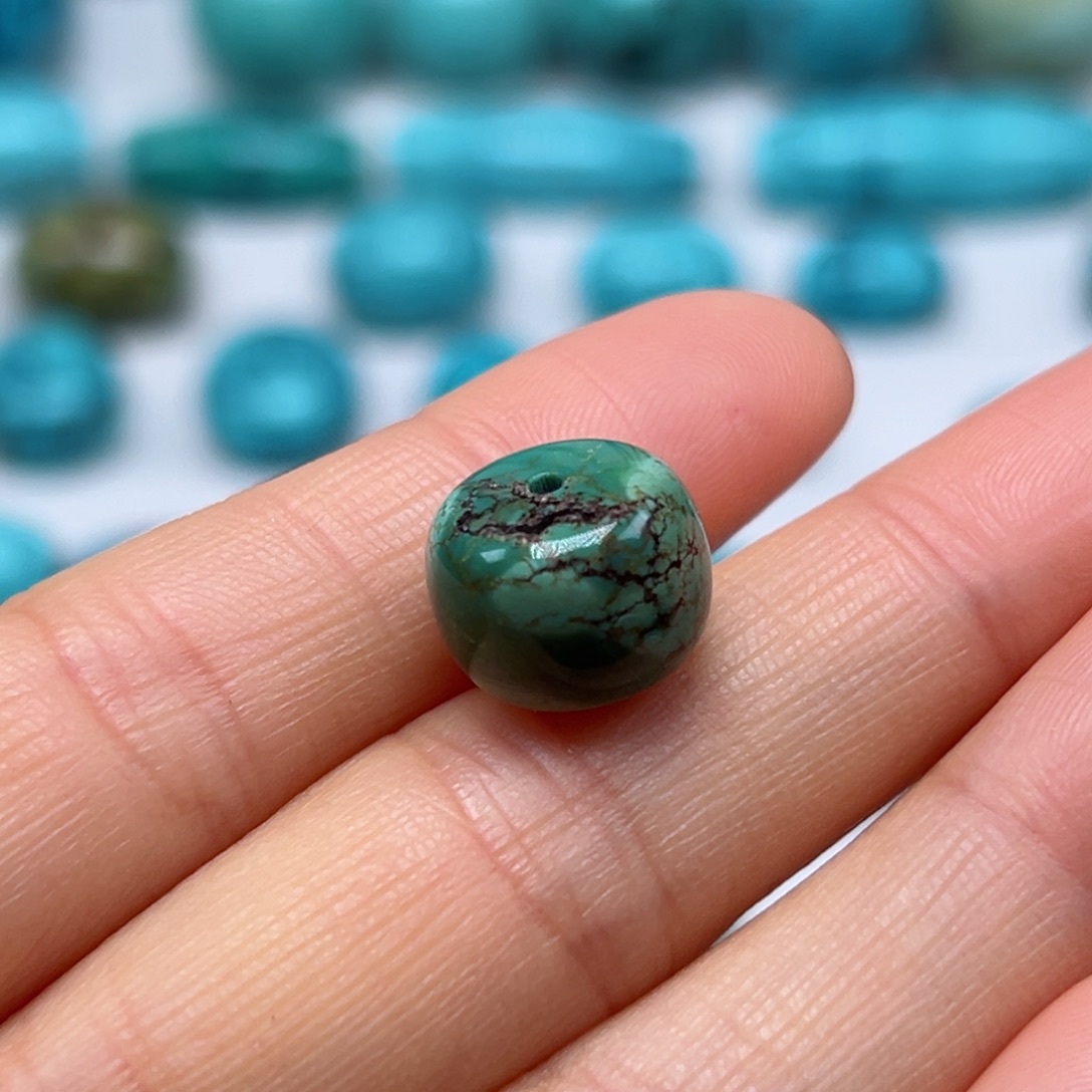 绿松石珠宝奇石未镶嵌车*滨