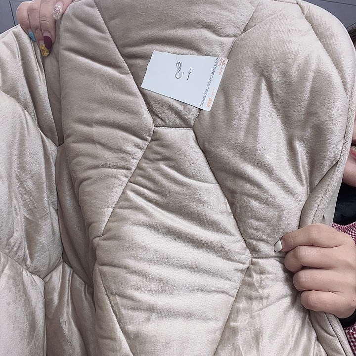 毛绒啦咯啦咯啦咯啦咯啦