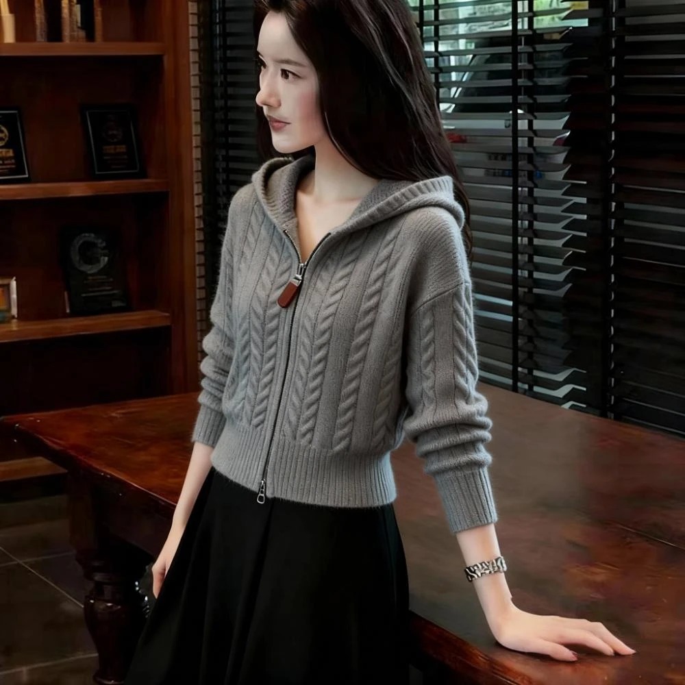 时尚慵懒风针织拉链连帽衫女2025秋冬新款麻花软糯内搭显瘦毛衣女