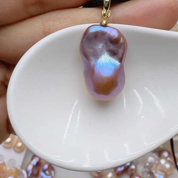 颈饰淡水珍珠未镶嵌